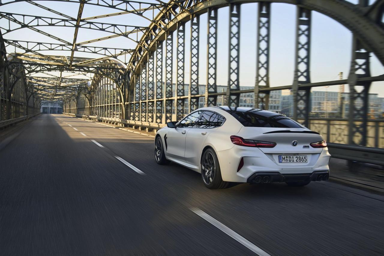 2023-BMW-M8-61.thumb.jpg.a6f1723c00976b2bcbf592ae1ed2243f.jpg