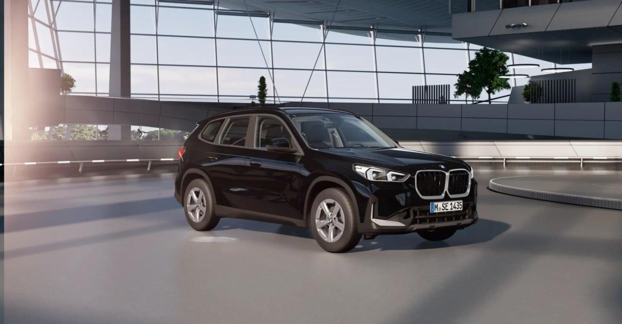 2023-BMW-X1-base-model-14.jpg