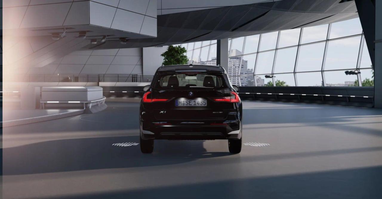 2023-BMW-X1-base-model-3.jpg