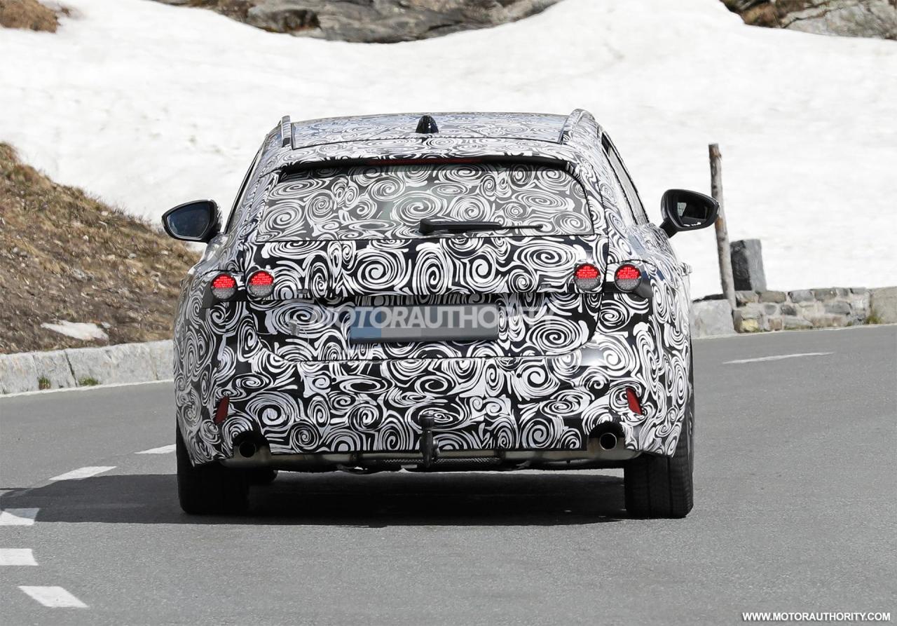 2024-audi-a4-avant-spy-shots--photo-credits-baldauf-sb-medien_100842509_h.jpg