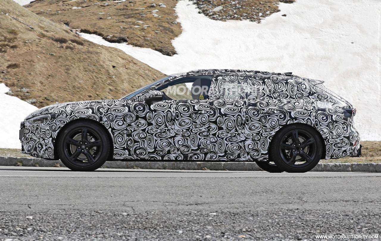 2024-audi-a4-avant-spy-shots--photo-credits-baldauf-sb-medien_100842522_h.jpg