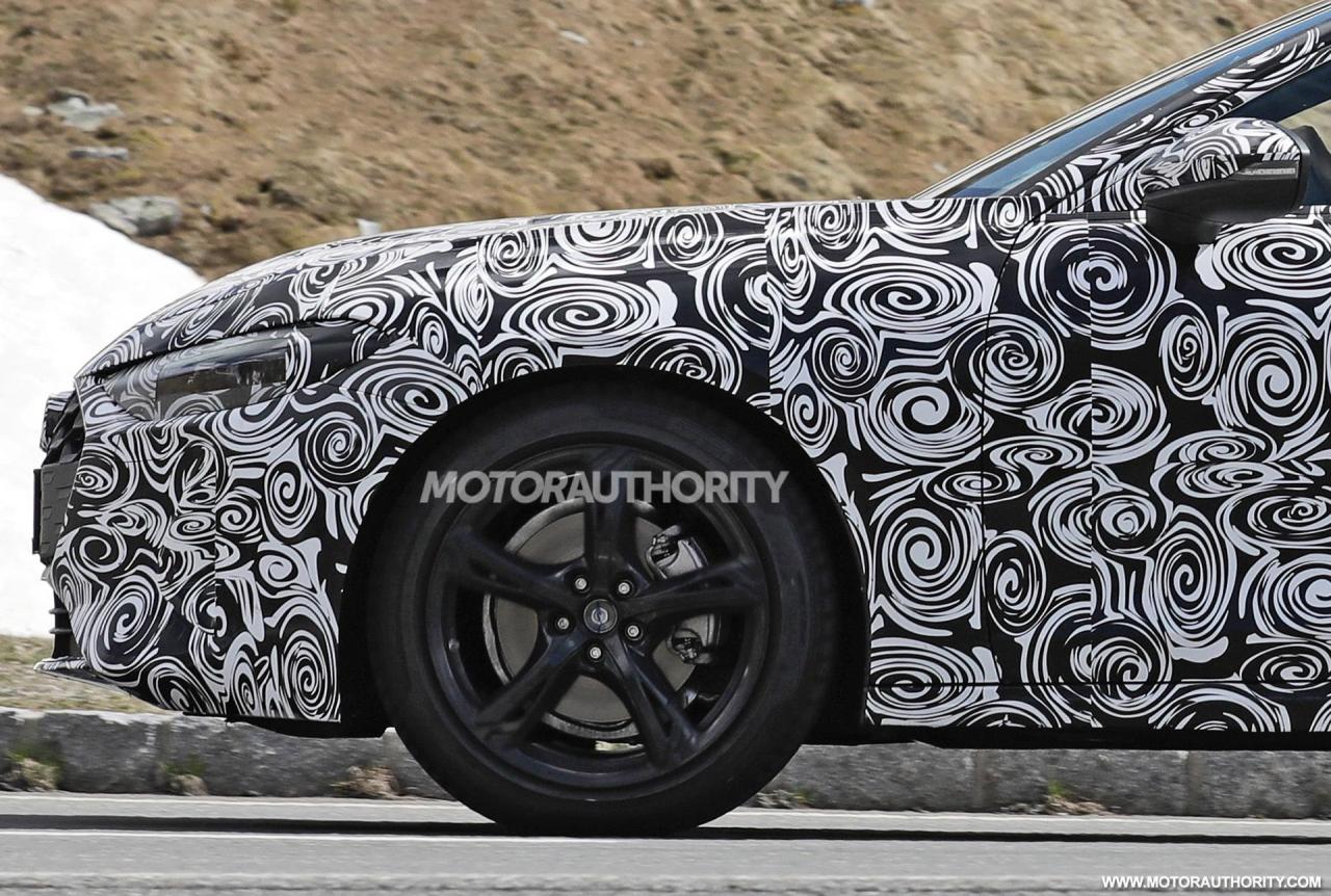 2024-audi-a4-avant-spy-shots--photo-credits-baldauf-sb-medien_100842527_h.jpg