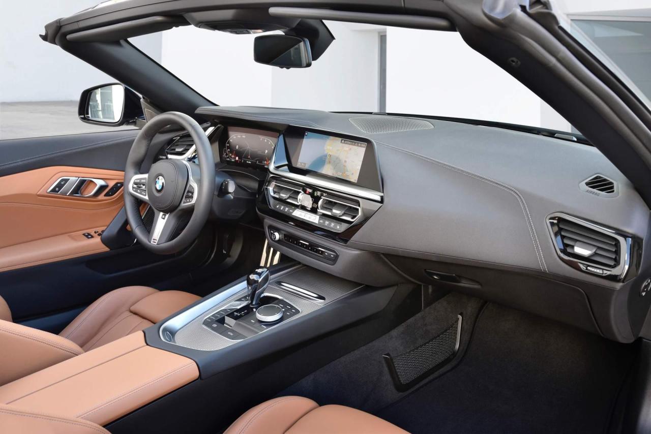 41296812-2019-bmw-z4-m40i-105.thumb.jpg.827a4df574a76f6f37aa95f14943bdf4.jpg
