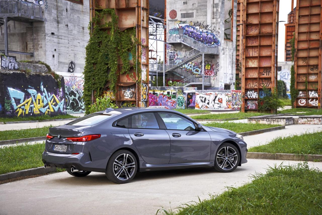 471ee62d-2020-bmw-2-series-gran-coupe-228-m235i-9.thumb.jpg.31f95ed05421c1acbc06c27d45f5599d.jpg