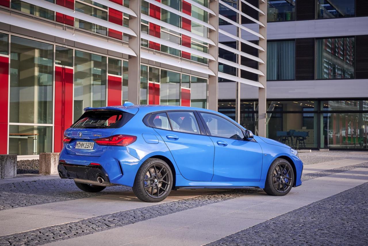 4d8bd2a1-2020-bmw-1-series-m135-40.thumb.jpg.b8165a3bd46ef1d4bca4daa6521dd7b0.jpg