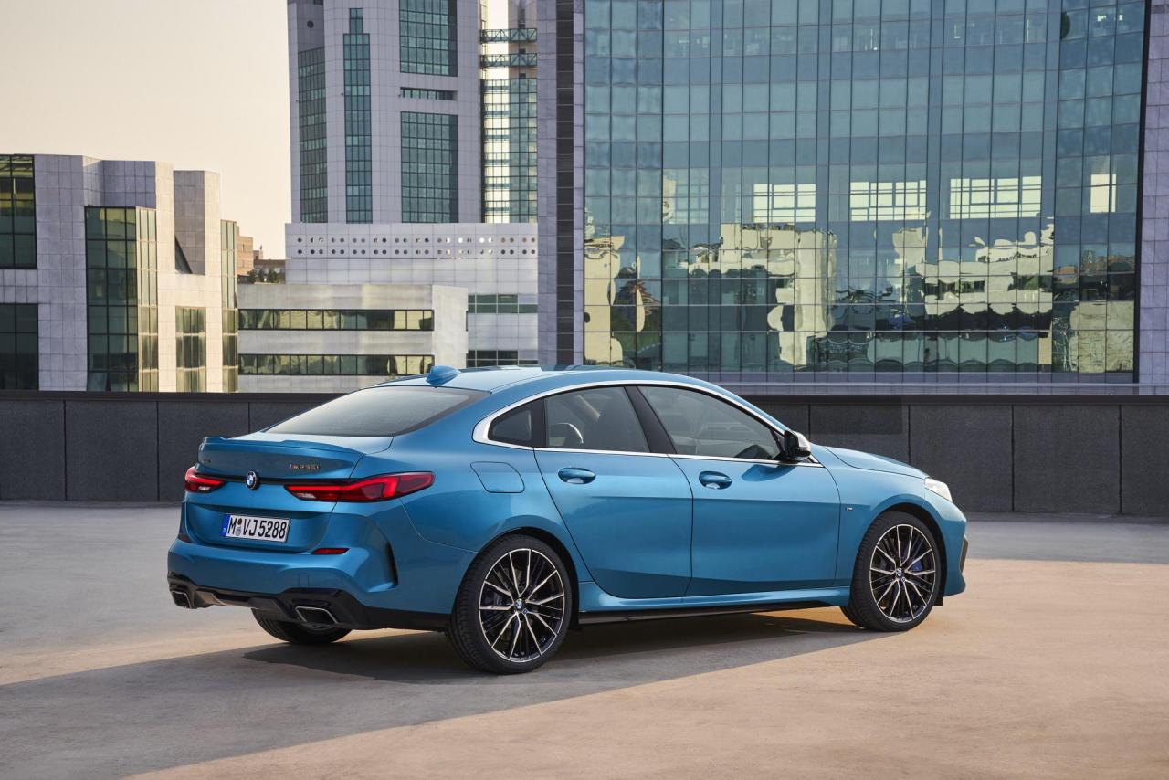 4f01a4bd-2020-bmw-2-series-gran-coupe-228-m235i-72.thumb.jpg.98e1438649aa30d9a9fd458face40358.jpg