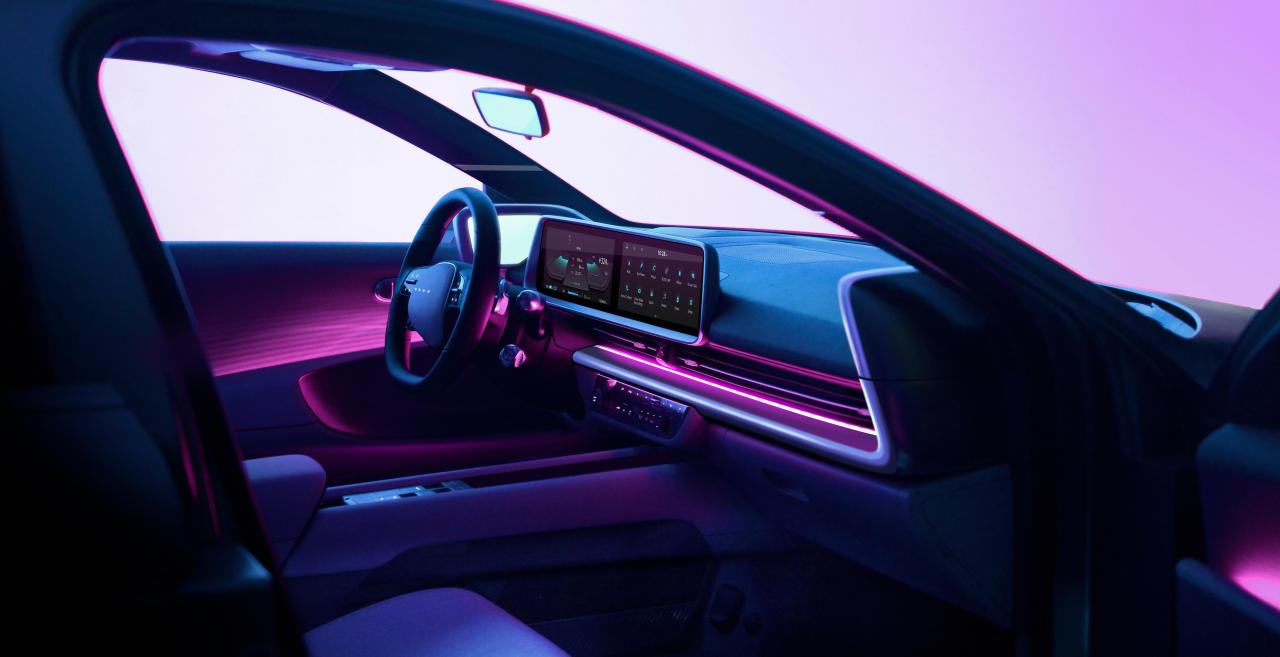 50240-HyundaiMotorUnveilsDesignofAll-ElectricIONIQ6ElectrifiedStreamlinerwithMindfulInteriorDesign.thumb.jpg.dee06687d0e26585b899c23236e234cf.jpg