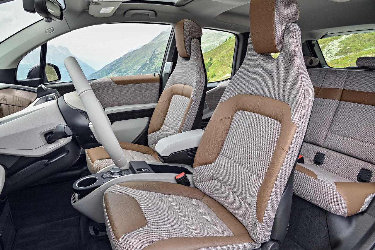 6084cec9-2018-bmw-i3-34.thumb.jpg.338627dda48ac172268807a787611082.jpg