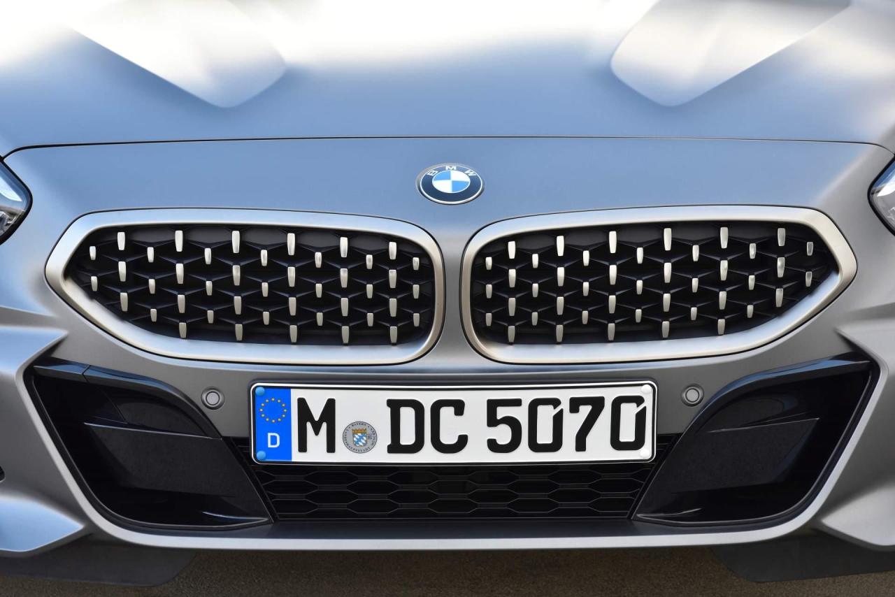 61bcb187-2019-bmw-z4-m40i-96.thumb.jpg.6abb80ecda435b8715d9be91193577ef.jpg