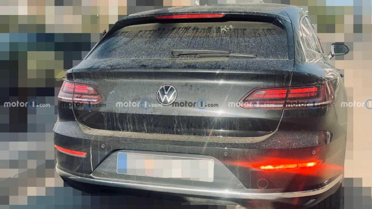 volkswagen-arteon-refresh-spy-shots (3).jpg