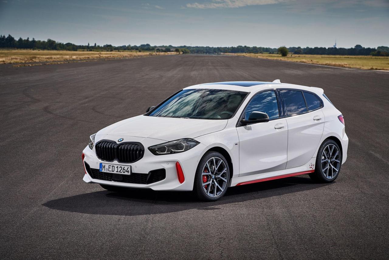 BMW-128ti-22.thumb.jpg.7c4574d31394dfad2530444dde18a44c.jpg