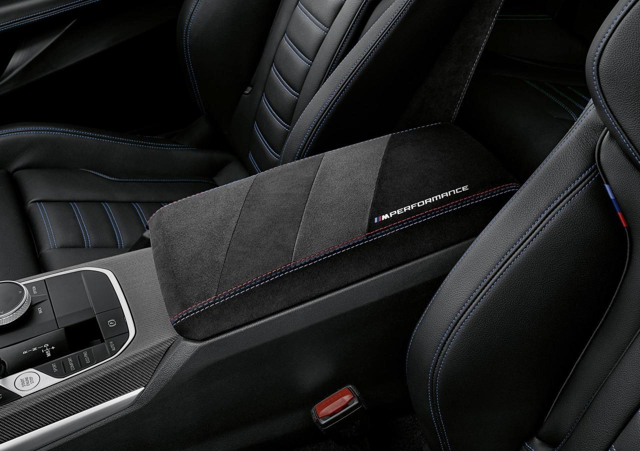 BMW-2-Series-M-Performance-17.thumb.jpg.452046b731e6a4b71e7b8b7bab0b9ec4.jpg