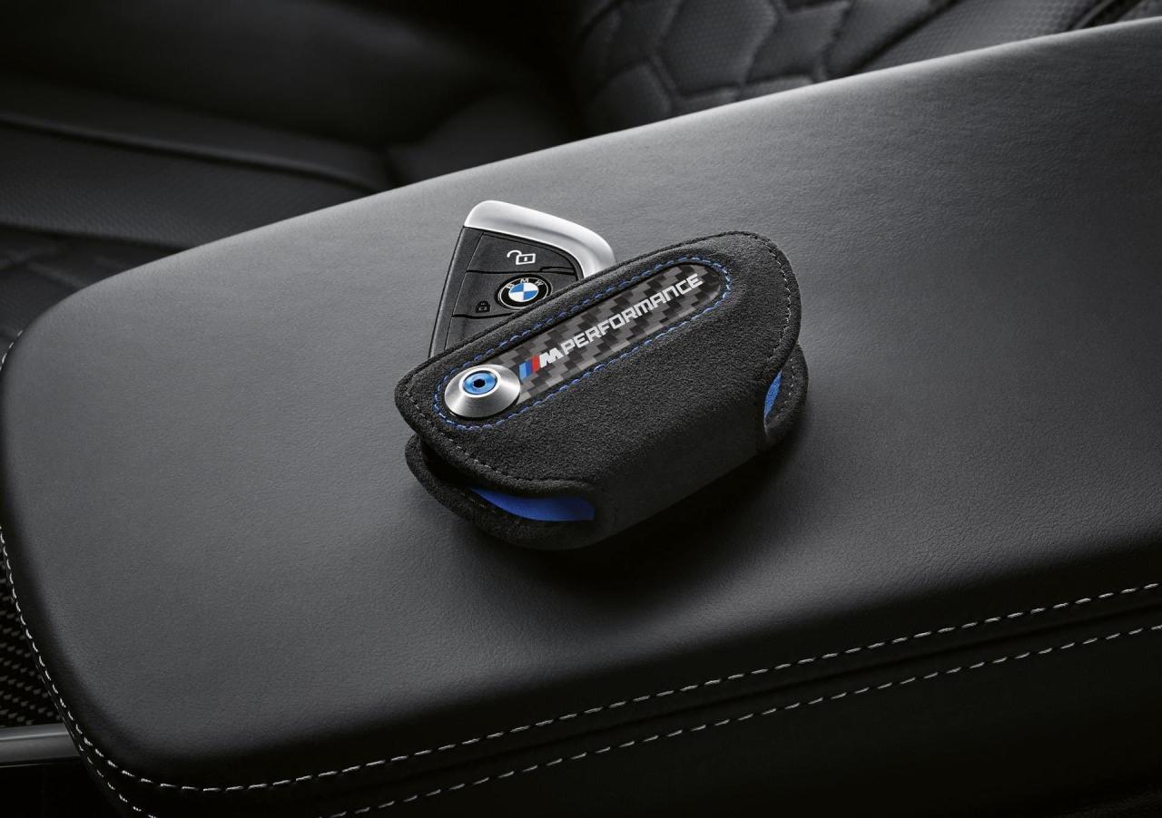 BMW-2-Series-M-Performance-2.thumb.jpg.754245aae2931bdd437be5248a362313.jpg