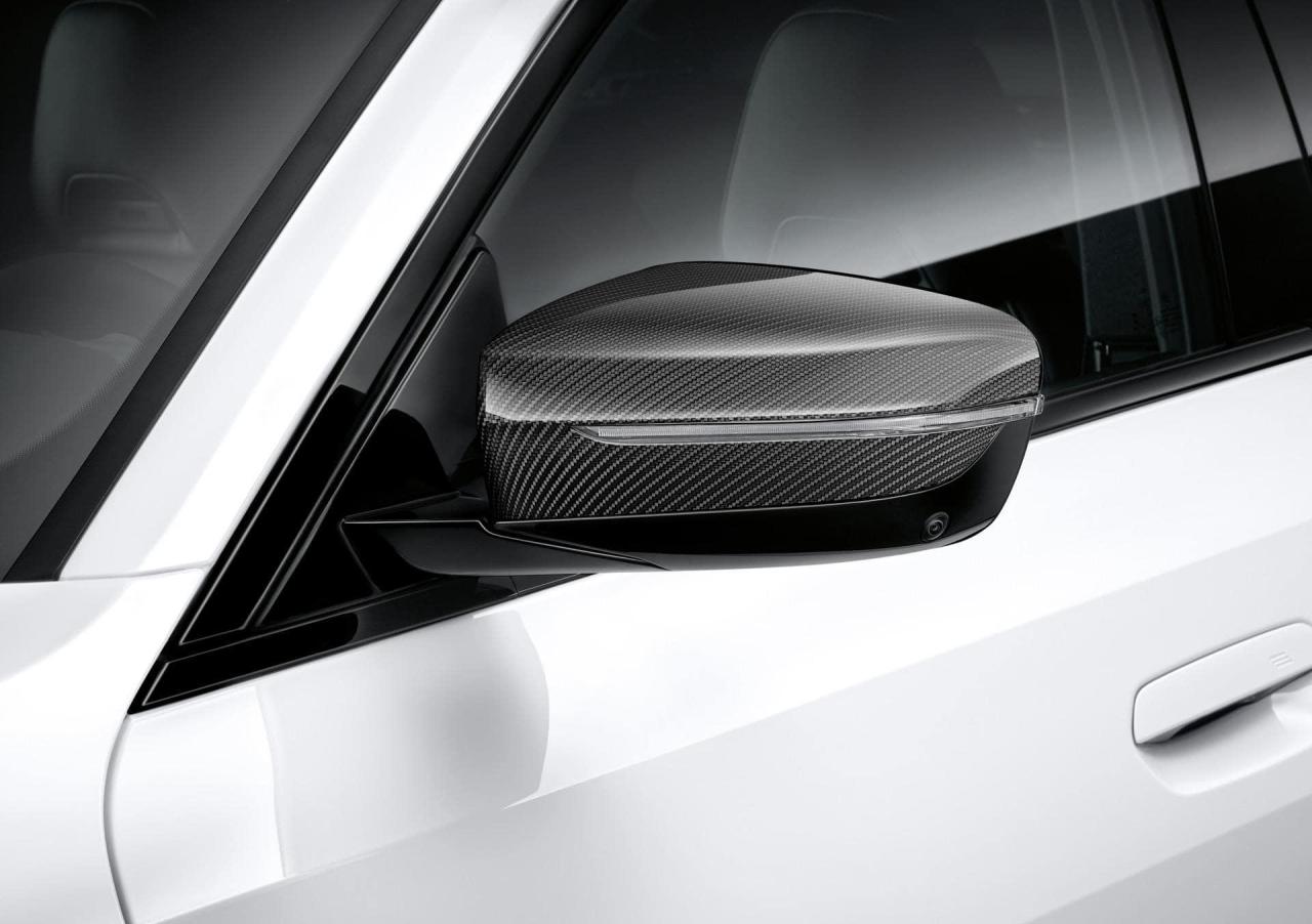 BMW-2-Series-M-Performance-23.thumb.jpg.cc3195dbbe5df755cb921fce29e99cda.jpg