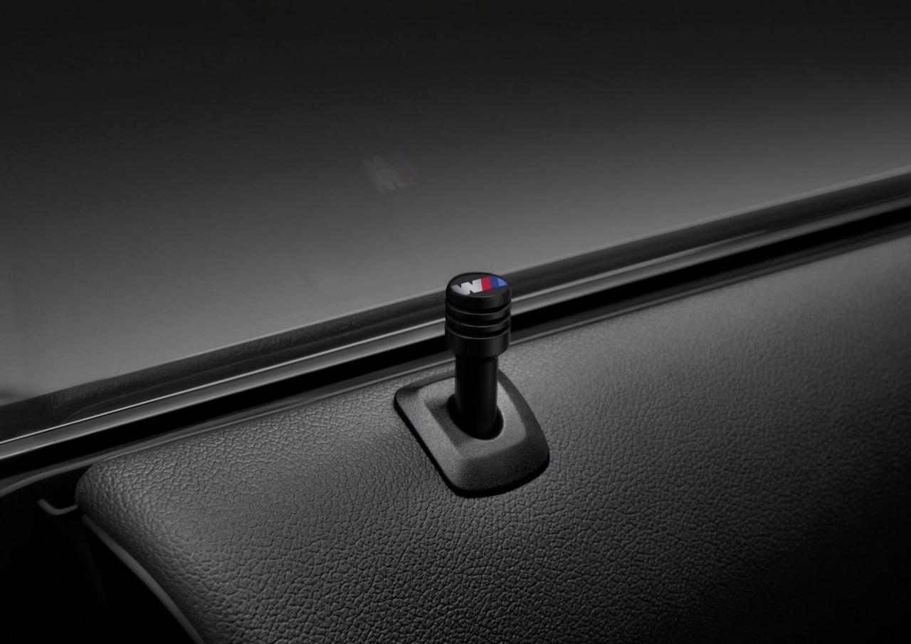 BMW-2-Series-M-Performance-26.thumb.jpg.f5a9b84dc9133c16c152c9431d0ca553.jpg