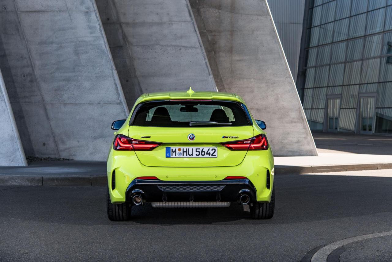 BMW-M135i-xDrive-46.thumb.jpg.40d0170a4007a8c0f05cf8e725f05b4f.jpg