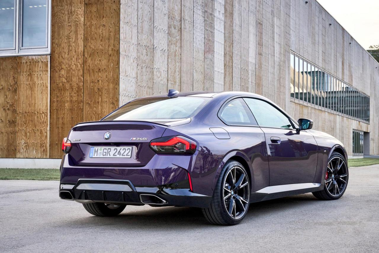 BMW-M240i-xDrive-64.thumb.jpg.12e048490371188fc00c0850d09fdba5.jpg