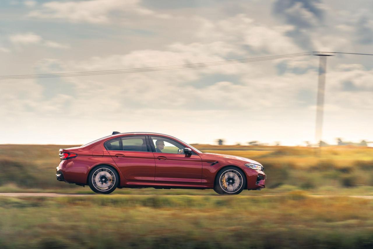 BMW-M5-Competition-5.thumb.jpg.bdd94d84bd0987f5ec7c996ab0300895.jpg