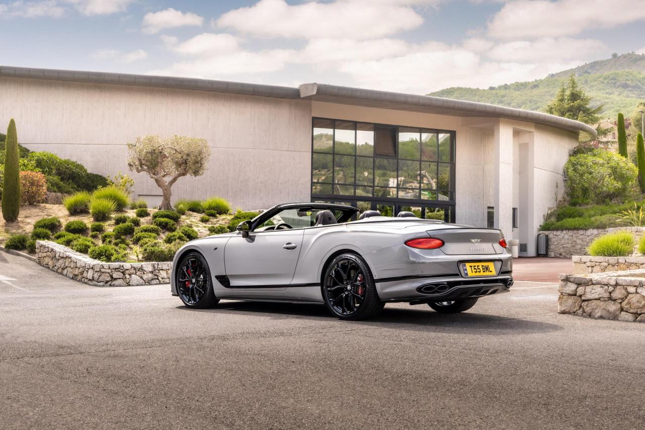 Bentley-Continental-GTC-S-4.jpg