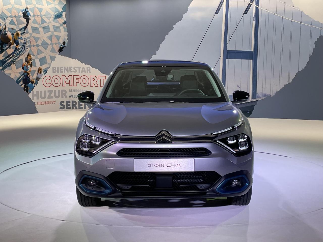 S0-presentation-video-citroen-c4-x-l-autre-compacte-des-chevrons-718563.thumb.jpg.6714ee453c74c24525ef8f6df6894821.jpg