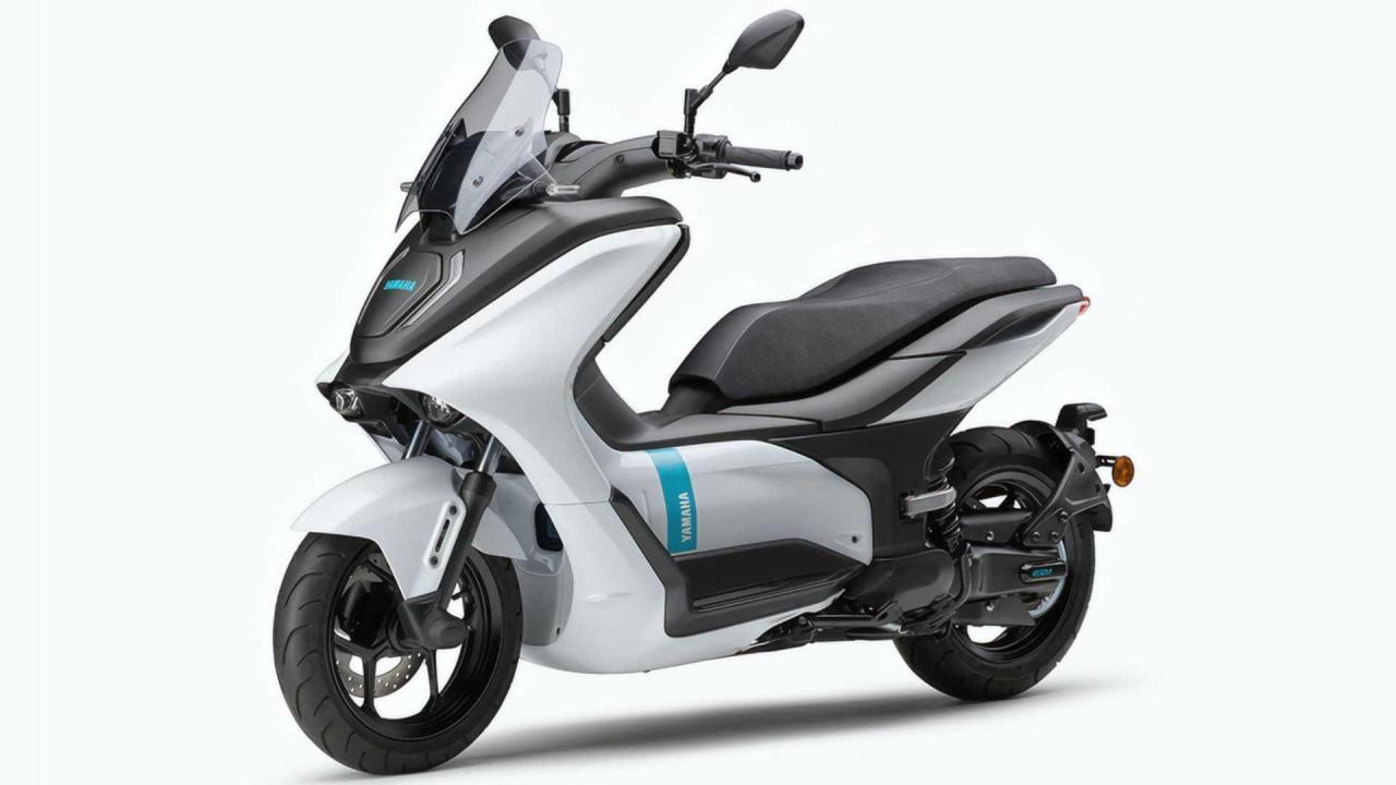 Yamaha_E01.jpg