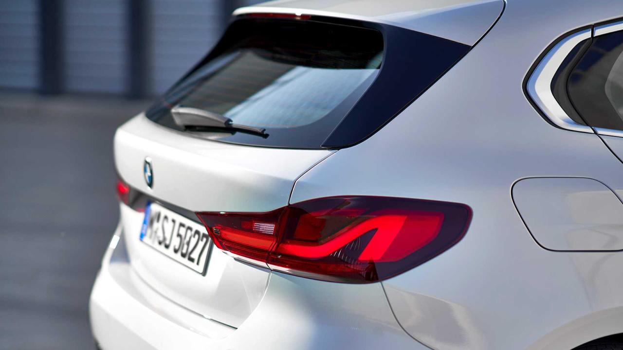 eaab3745-bmw-1-series-64.thumb.jpg.6152bb29c9ecadf8f34e02068cc4c16e.jpg