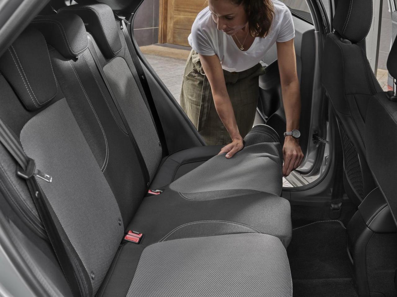 f60fcd67-2020-ford-puma-titanium-x-9.thumb.jpg.78905a71161d0b6c8a8d93eff0a011e8.jpg