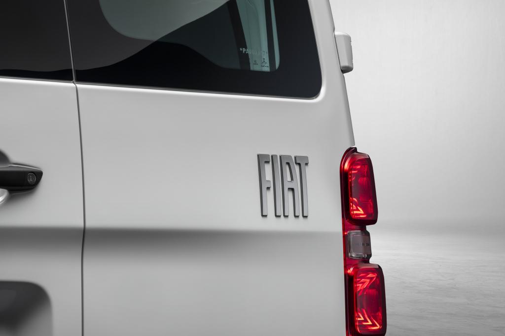 fiat_scudo_multi_1.jpg.4242bd9a89b126fd56e7b070e3341fbc.jpg