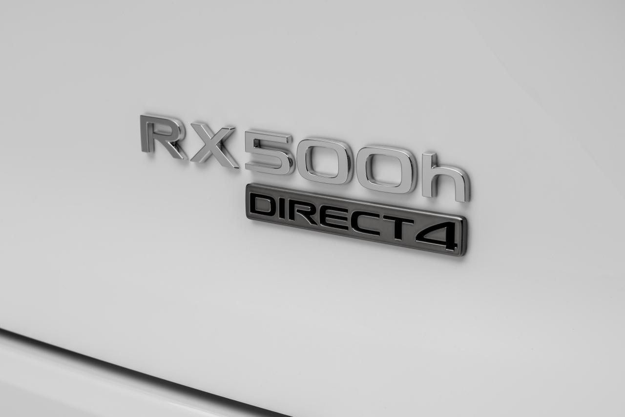 lexusrx500hfsportwhite-detail-badge.thumb.jpg.1b986642c581ca7a2ce905d7d48b9ab1.jpg