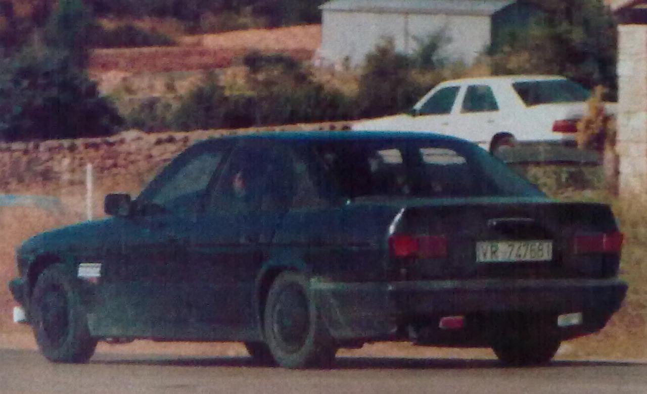 E34 (16).jpg