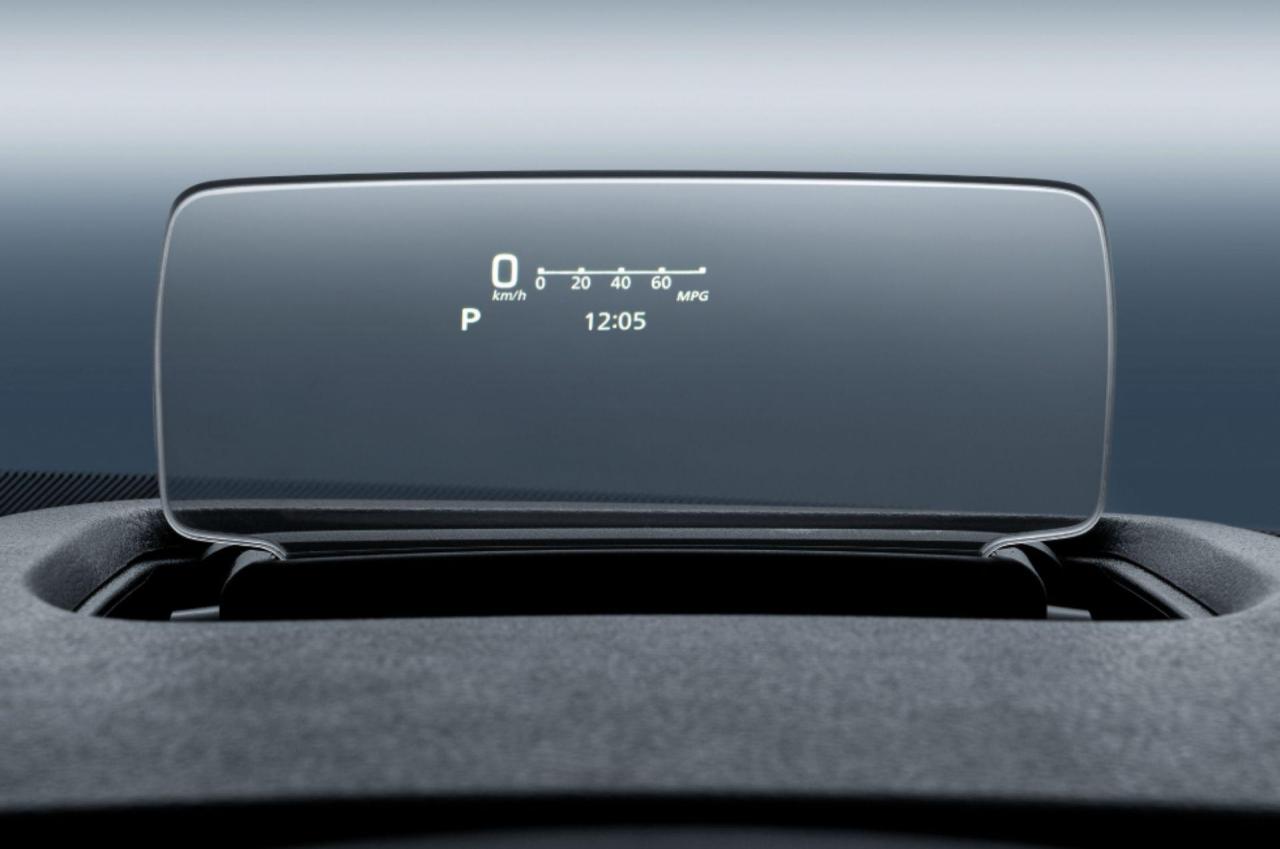 2022-Toyota-Urban-Cruiser-Hyryder-Interior-12.thumb.jpg.61514f766234bf18dfa5436b2bb15f0f.jpg