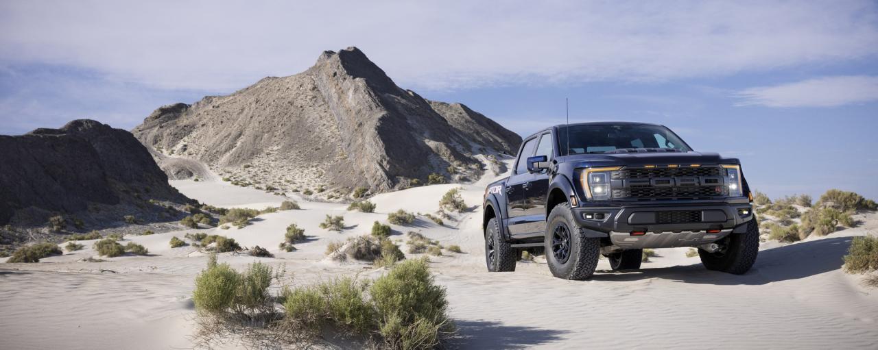 2023-Ford-Raptor-R-1.thumb.jpg.df79a4d190fd3fdd3fd27c86894872f9.jpg