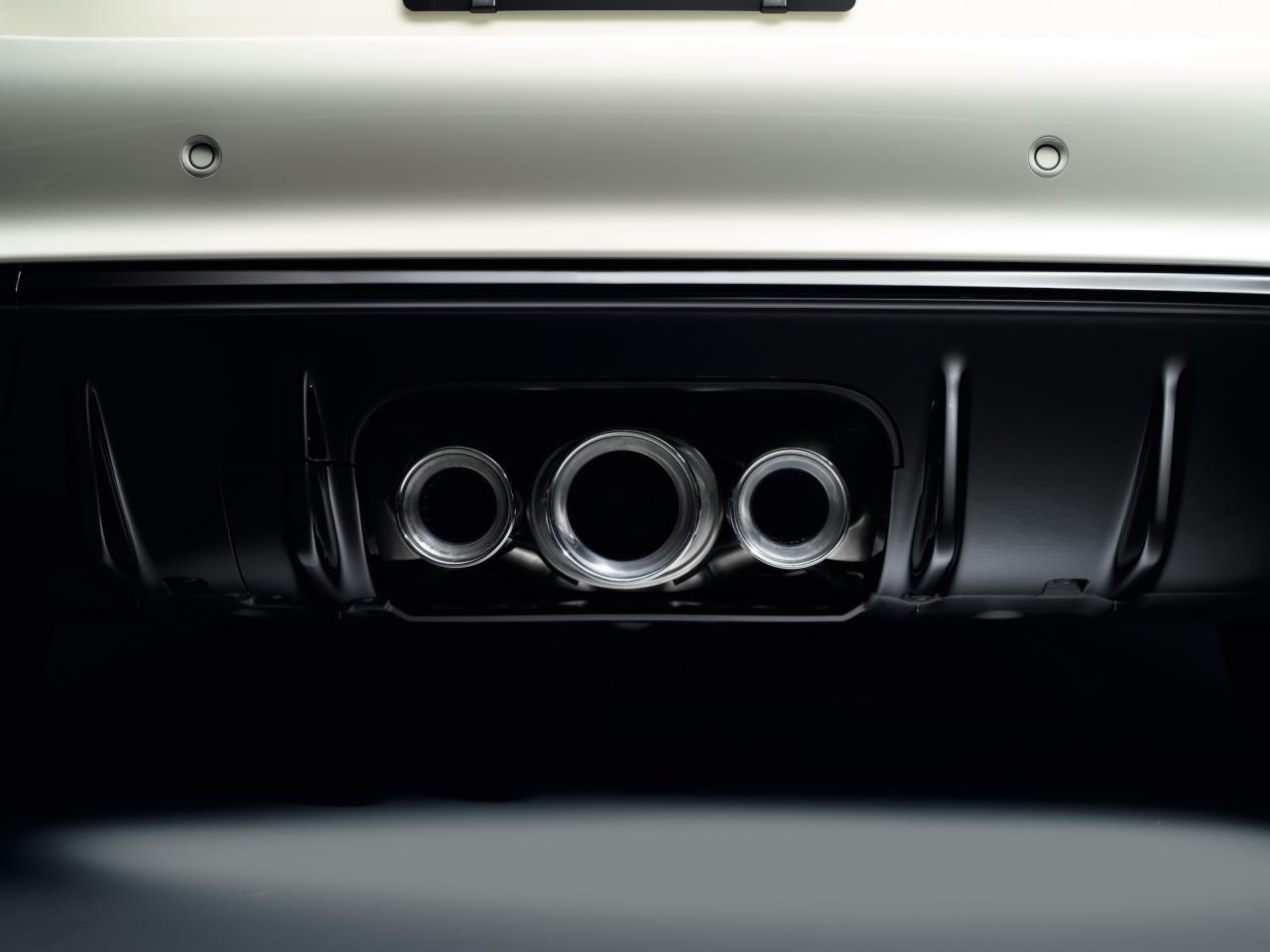 2023-Honda-Civic-Type-R-00009.thumb.jpg.98c2b896485d072d42801dcac3304c77.jpg
