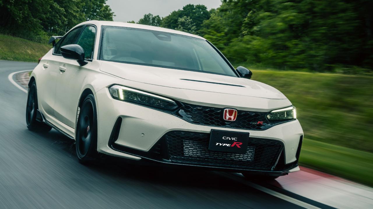 2023-Honda-Civic-Type-R-8.thumb.jpg.7b514a5e206bc1c41e93b2eee2333e04.jpg