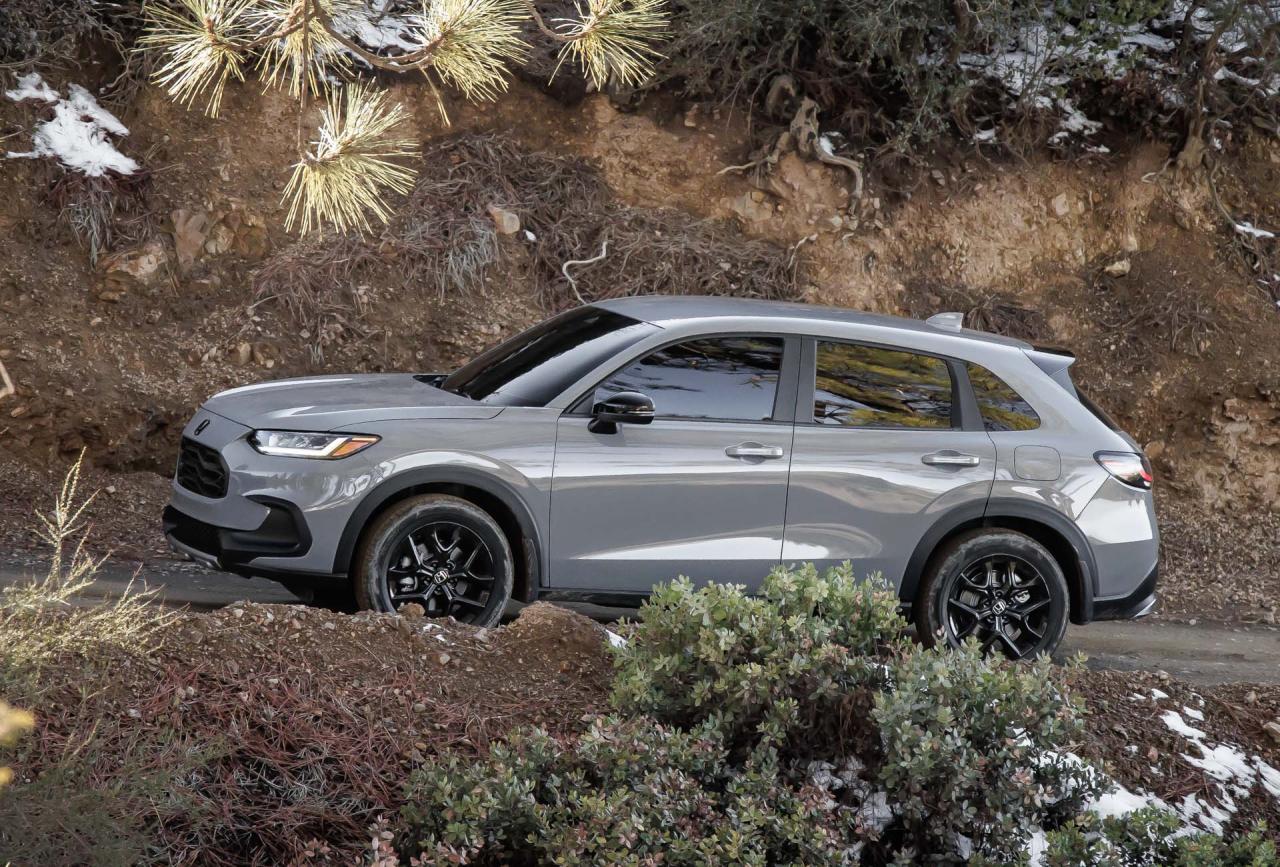 2023-Honda-HR-V-HRV-00024.thumb.jpg.9b98a1ce7a9ff79d3d3aa5a581a9668b.jpg