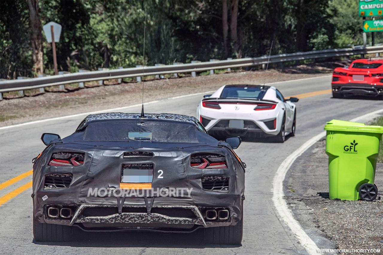 2023-chevrolet-corvette-e-ray-spy-shots--photo-credits-baldauf-sb-medien_100802722_h.jpg