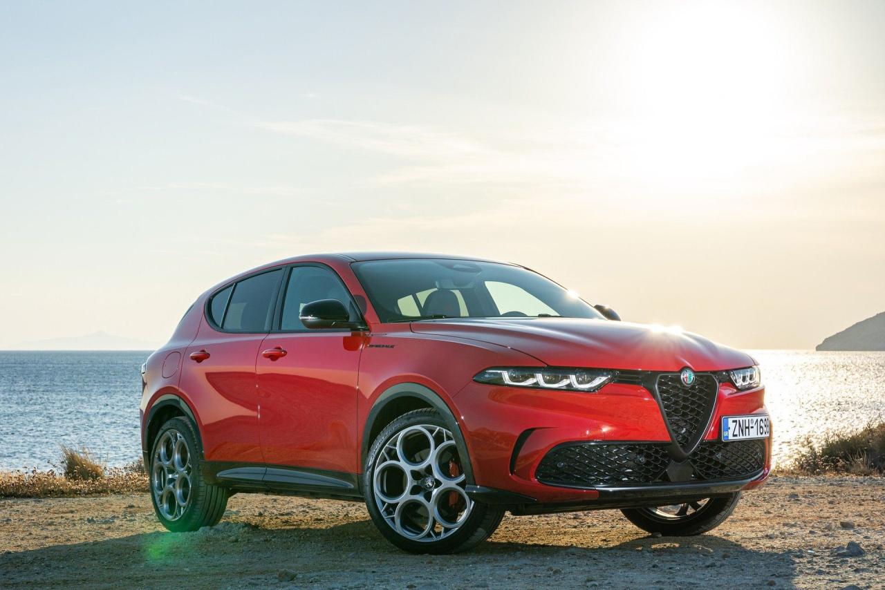 Alfa_Romeo_Tonale_greek-11.jpg