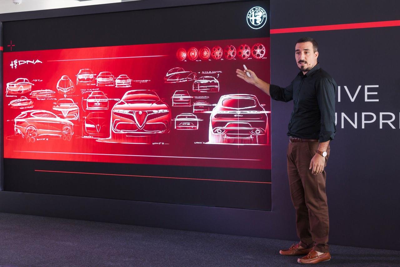 Alfa_Romeo_Tonale_greek-6.jpg