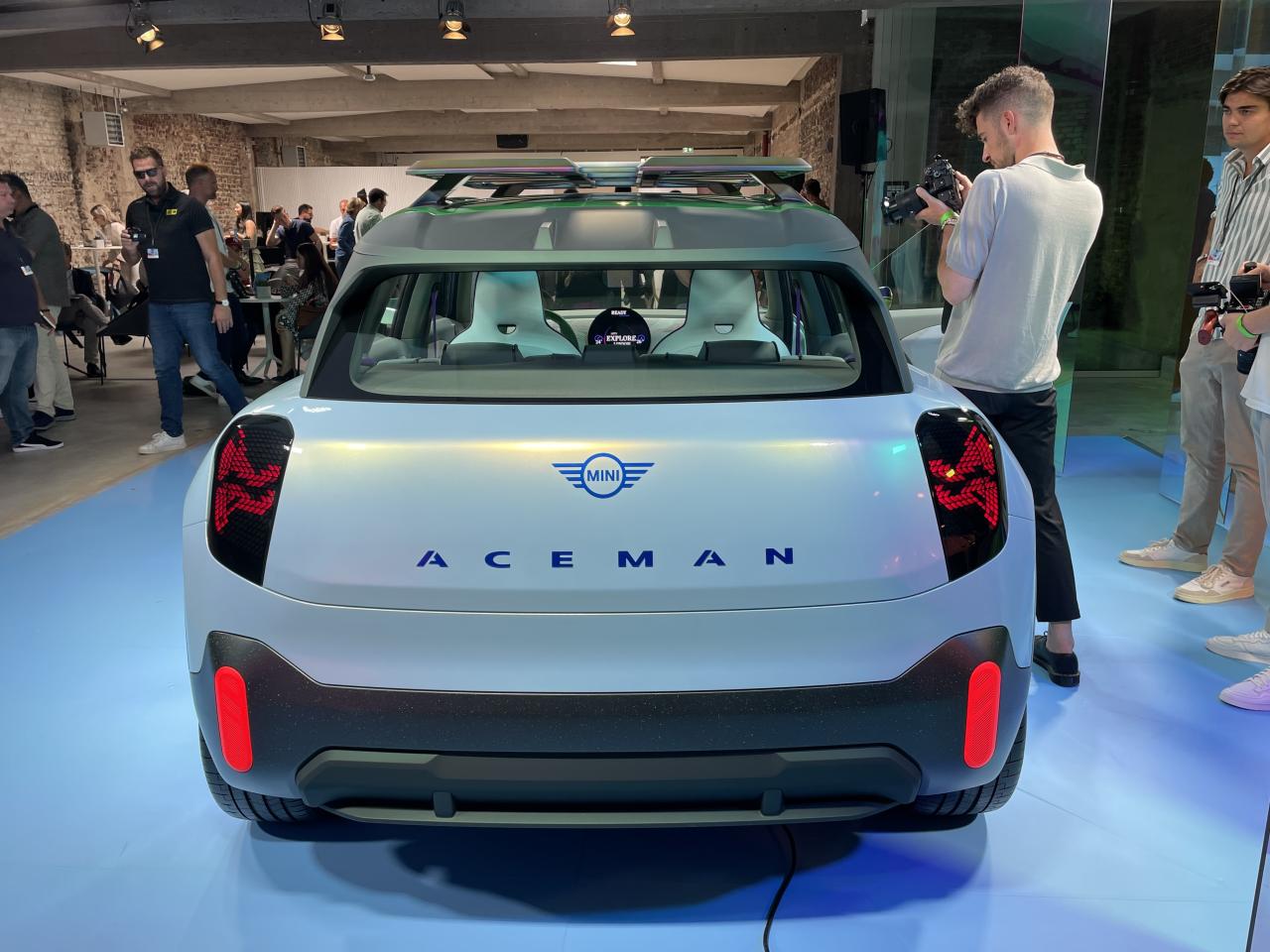 S0-mini-aceman-concept-le-nouveau-crossover-urbain-electrique-de-mini-722020.thumb.jpg.75521d08929604760dcc3d388f8c63e7.jpg