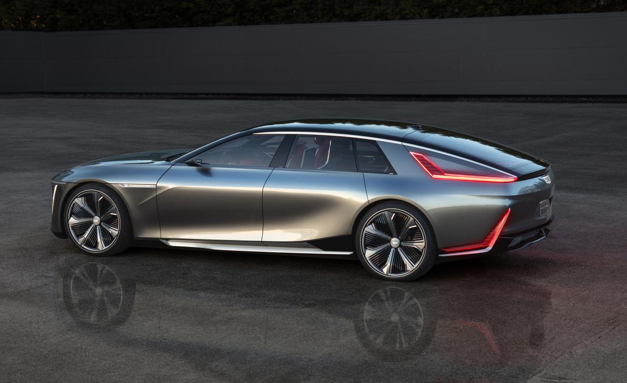 cadillac-celestiq-show-car-15.thumb.jpg.9586e190c0fc3972fb298ab3954cc082.jpg