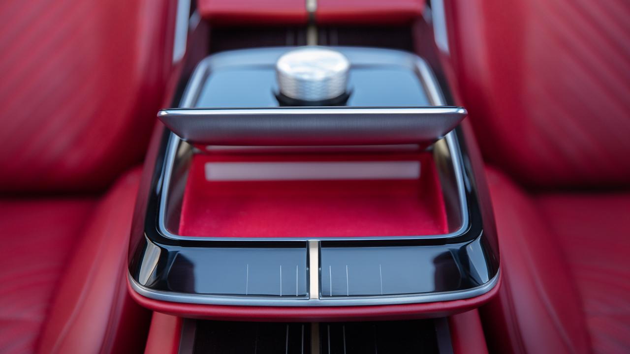 cadillac_100845547_h.jpg
