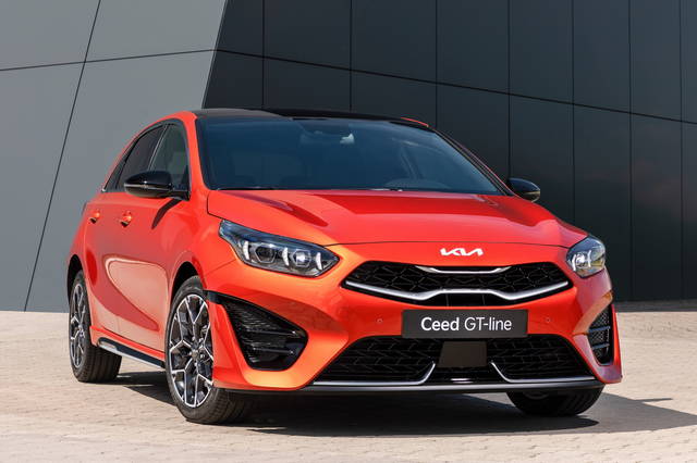 kia-ceed-restyling-2021_24.jpg.606b750b0fe0824efcab7895f9601976.jpg