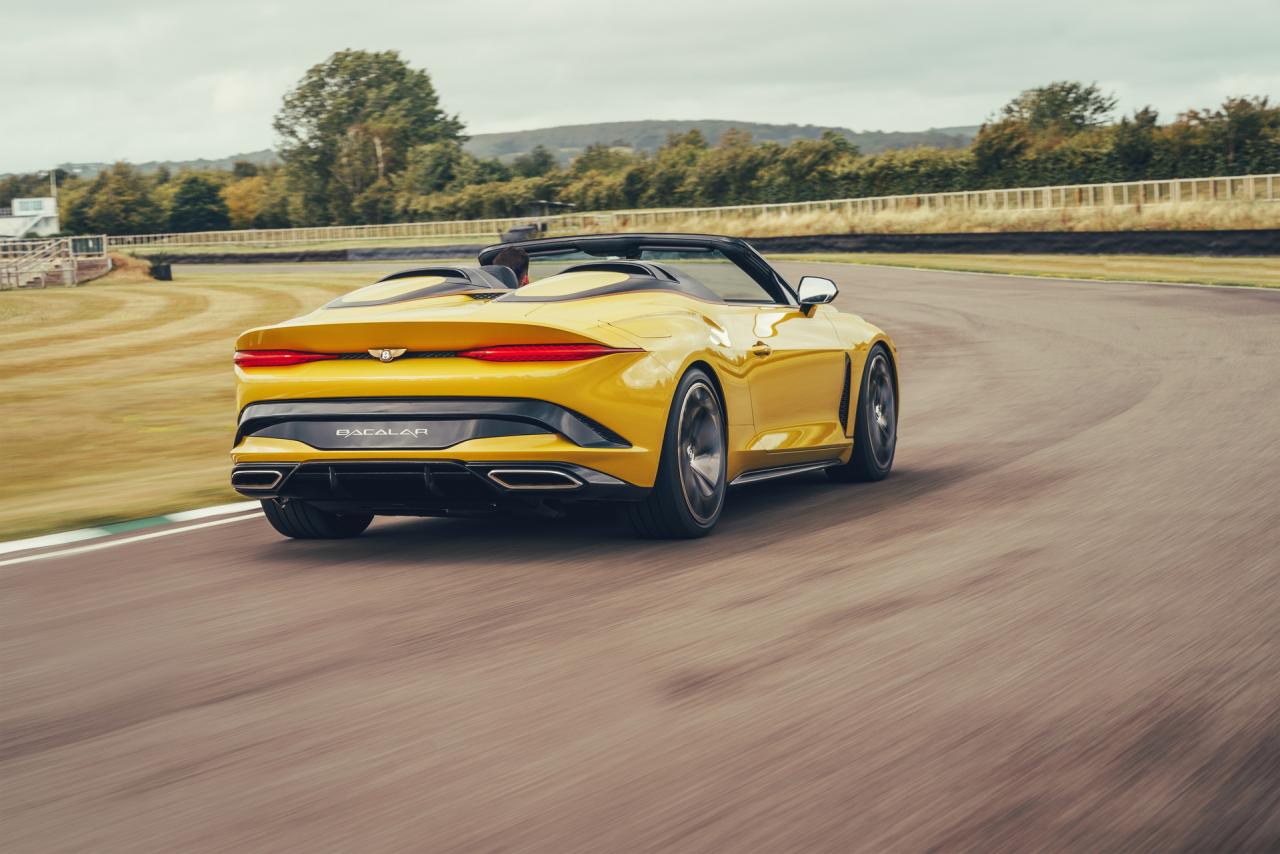 2022-Bentley-Bacalar-4.thumb.jpg.1d72f33a4571fca87c0c9e201ff17b43.jpg