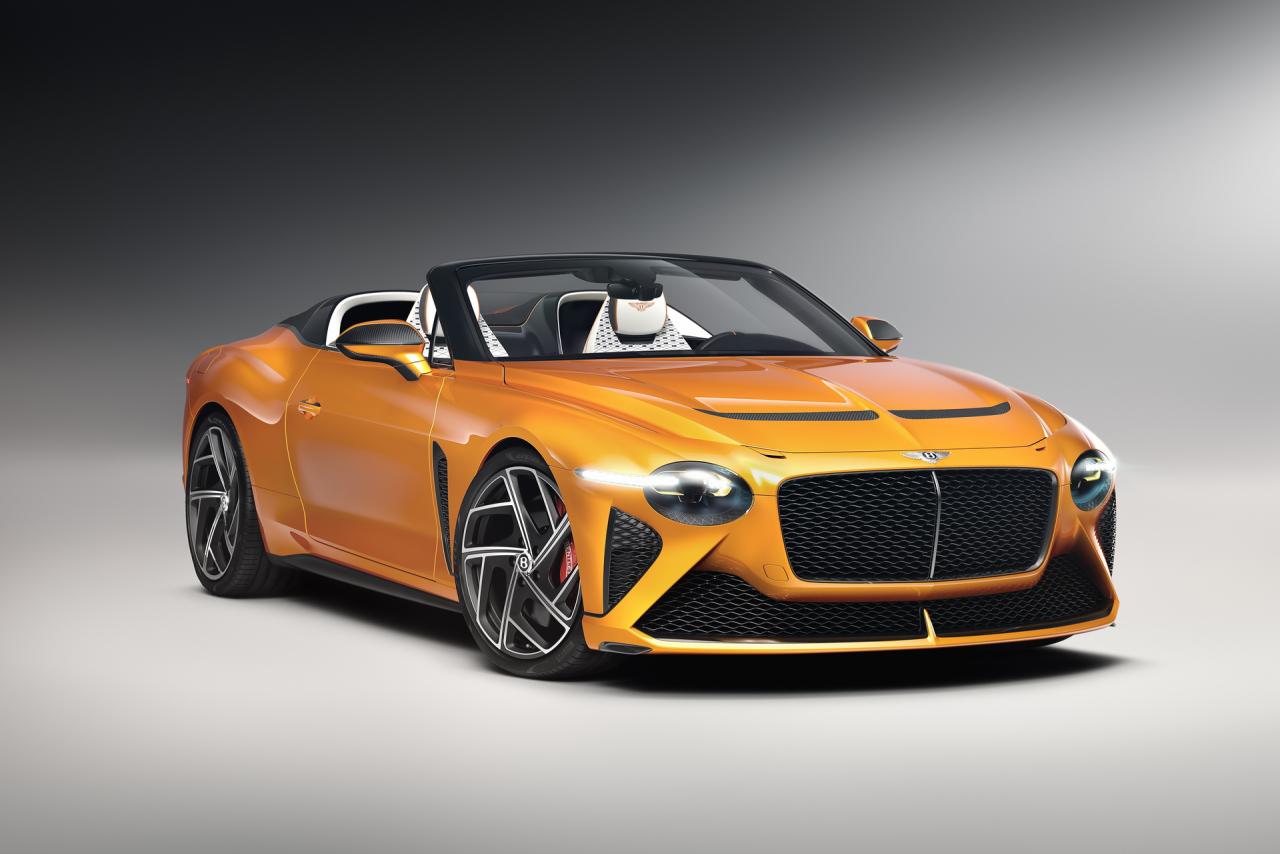 2022-Bentley-Bacalar-5.thumb.jpg.97f92f59729ba5380a8201f728338636.jpg