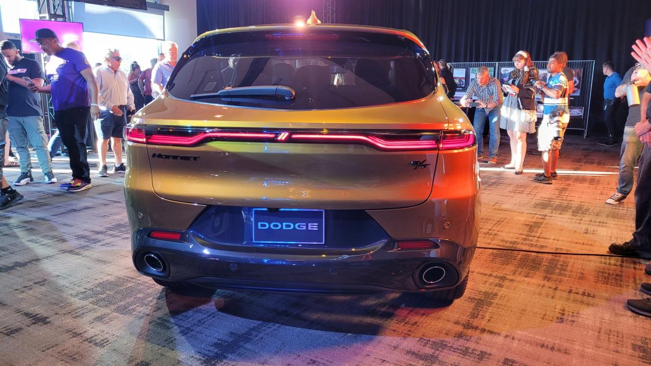 2023-Dodge-Hornet-Live-19.thumb.jpg.10bab86b2bef119bb13c5889477ecbee.jpg