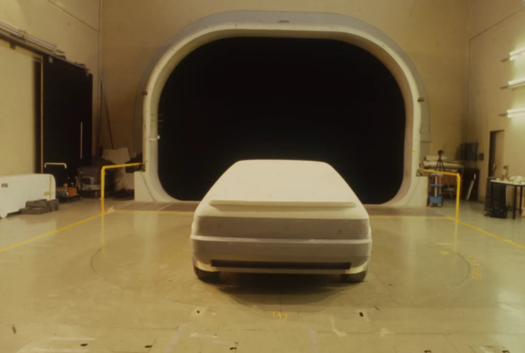 ALPHAWINDTUNNEL02-1024x689.webp.3f5ed3195e9653ea04bb40128149f0bb.webp