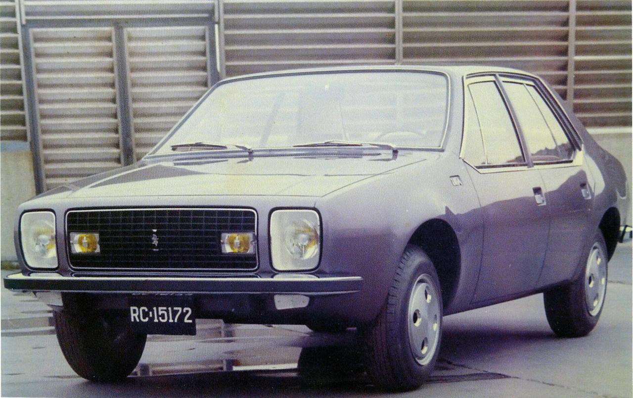 Renault_40-Torino_IKA_maquette_1972_4p-front.thumb.jpg.0e1580468648516755f3fe0da3c87f29.jpg