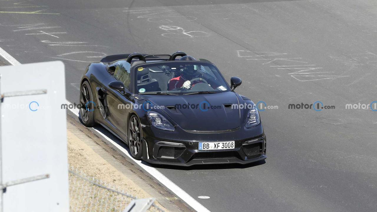 porsche-718-spyder-rs-weissach-spy-photo.jpg