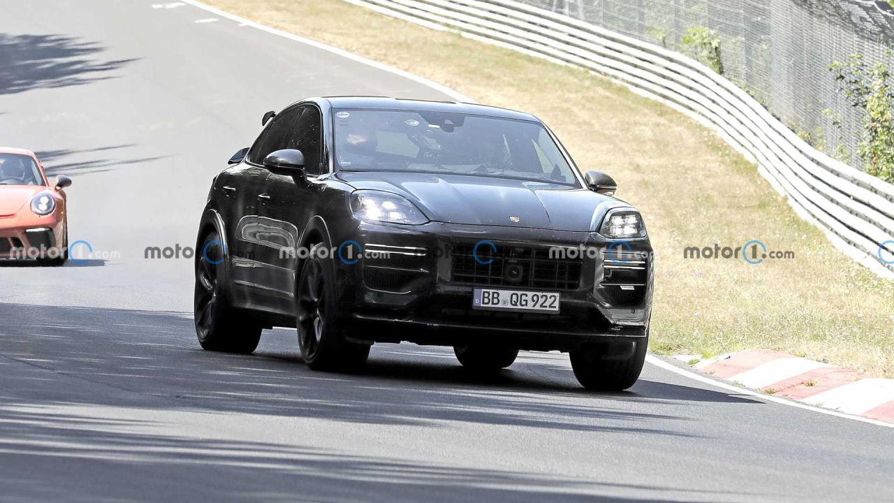 porsche-cayenne-coupe-gts-facelift-spy-photo.jpg