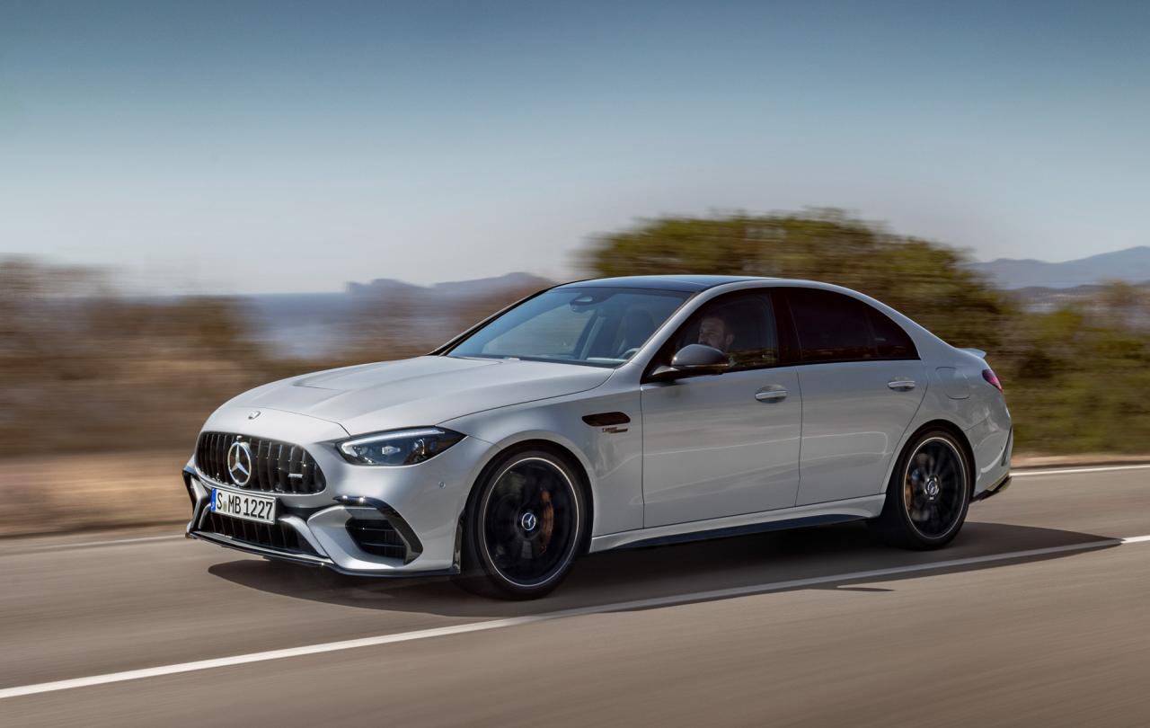 2023-Mercedes-AMG-C-63-S-E-PERFORMANCE-00001.jpg